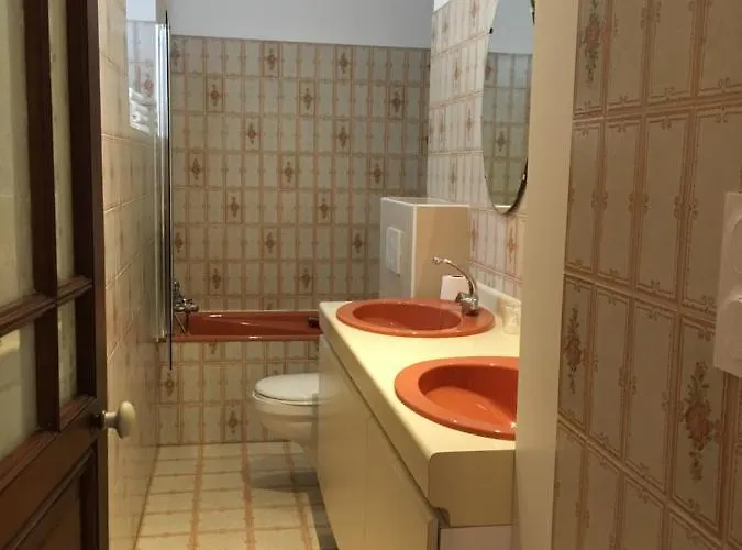 La Esponda Guest house 3*