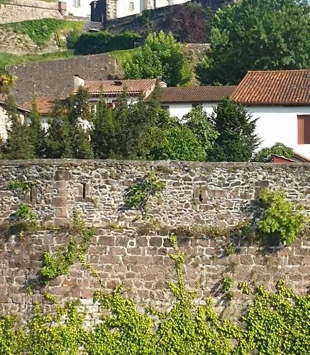 Guest house La Esponda 3*